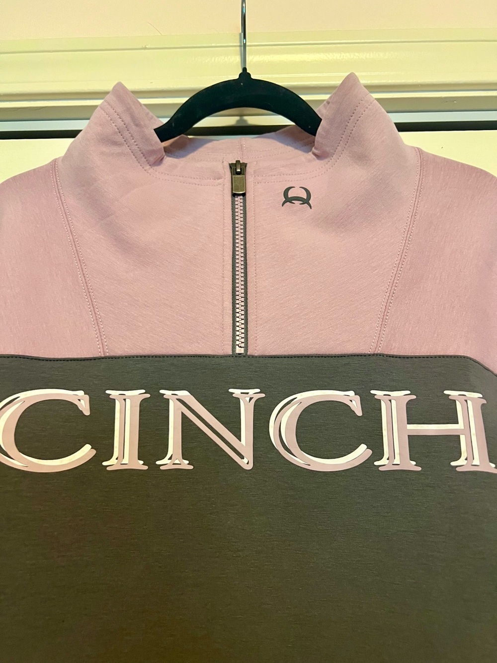 Cinch Colorblock Spell Out Polar Fleece 1/4 Zip Pullover Women’s Medium NWOT - Picture 3 of 8